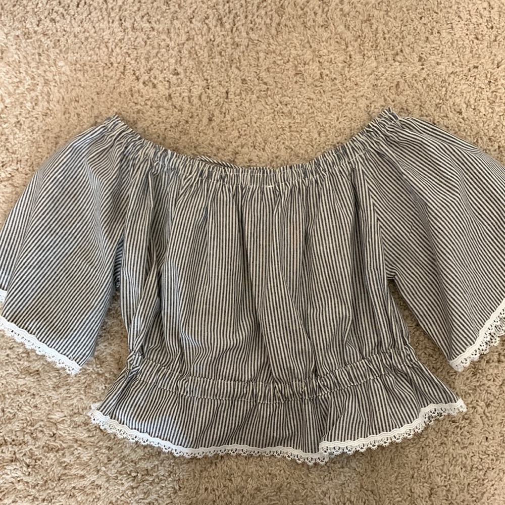 Crop Top - Picture 3 of 3